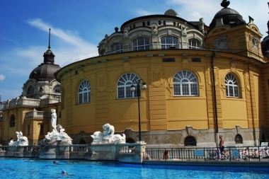 Bains Széchenyi